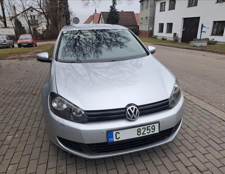 Volkswagen Golf 2