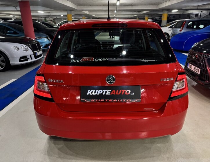Škoda Fabia Hatchback 999,0 70 kw