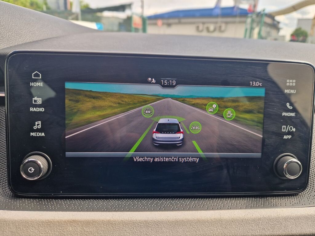 Škoda Scala Hatchback 999,0 85 kw