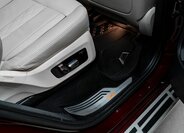 BMW X7 SUV / Terénní 3,0 l 280 kw