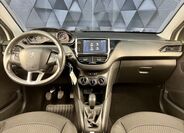 Peugeot 208 10