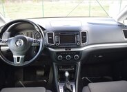 Volkswagen Sharan MPV 2,0 l 103 kw