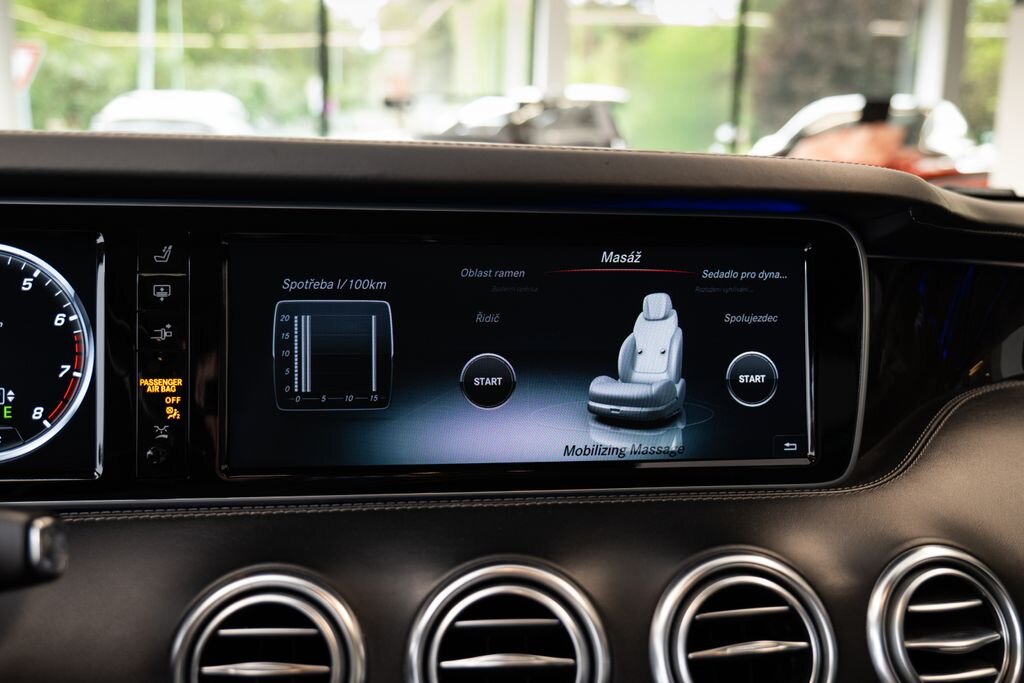 Mercedes-Benz Třídy S Kupé 4,7 l 335 kw