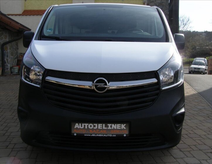 Opel Vivaro Ostatní 1,6 l 89 kw