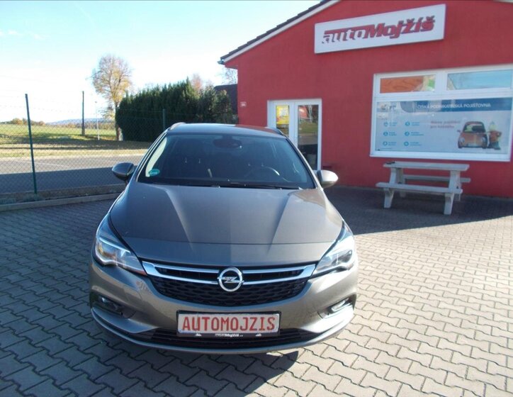 Opel Astra Kombi 1,6 l 81 kw
