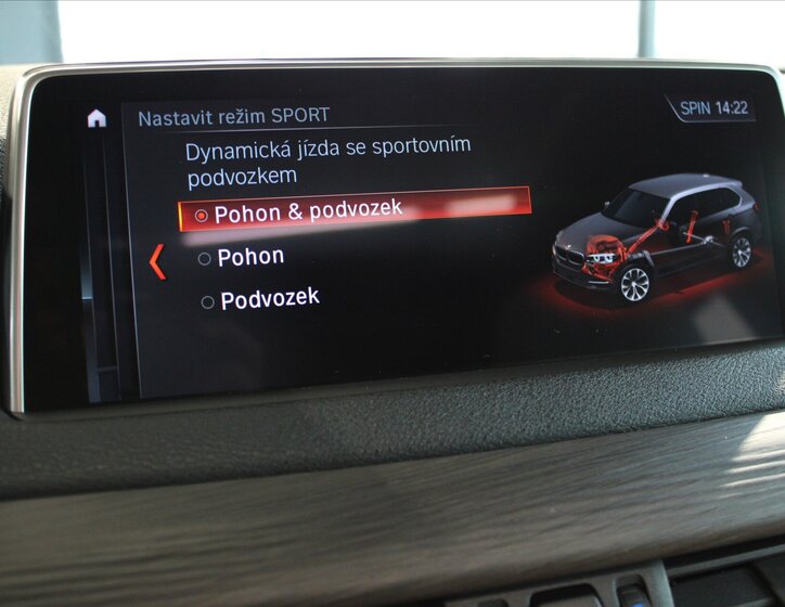 BMW X5 SUV / Terénní 3,0 l 230 kw