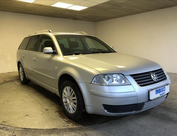 Volkswagen Passat 1