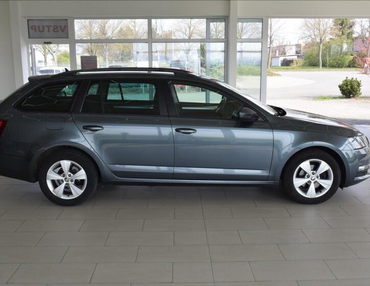 Škoda Octavia Kombi 1,6 l 85 kw