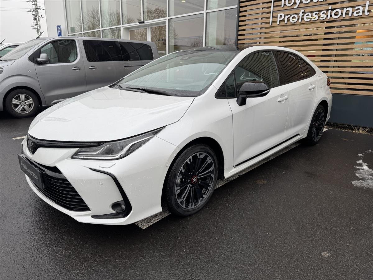Toyota Corolla Sedan / Limuzína 1,8 l 72 kw