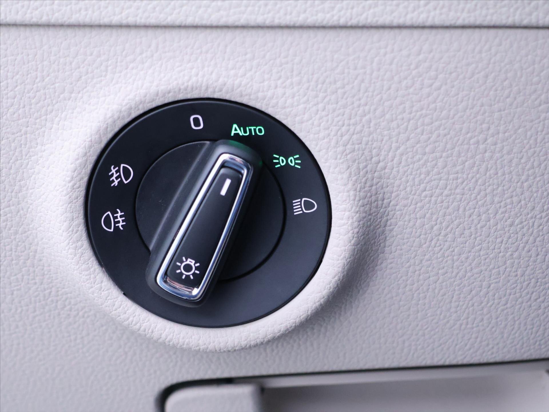 Škoda Superb Liftback 2,0 l 147 kw