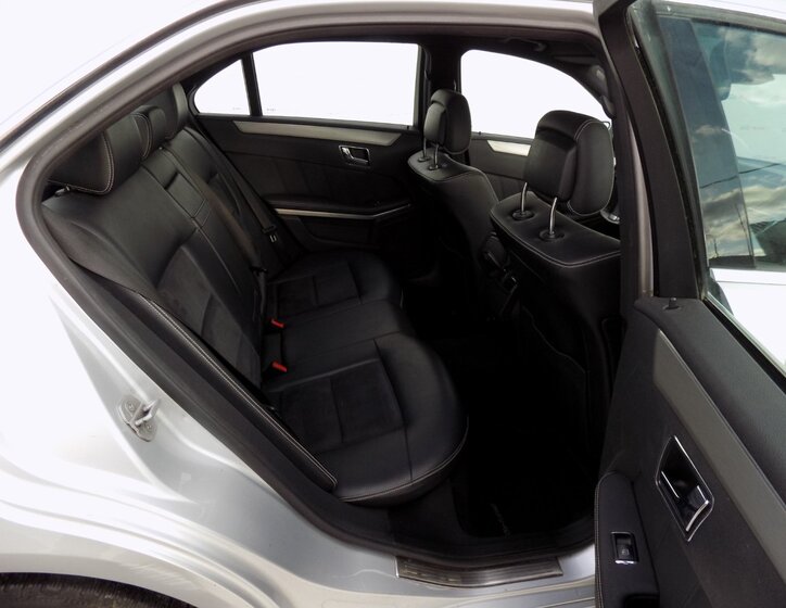 Mercedes-Benz Třídy E Sedan / Limuzína 2,1 l 125 kw