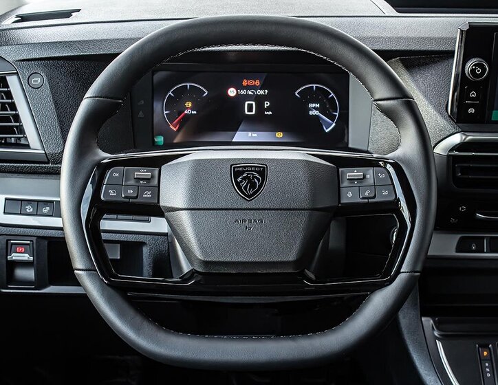 Peugeot Traveller MPV 2,0 l 130 kw