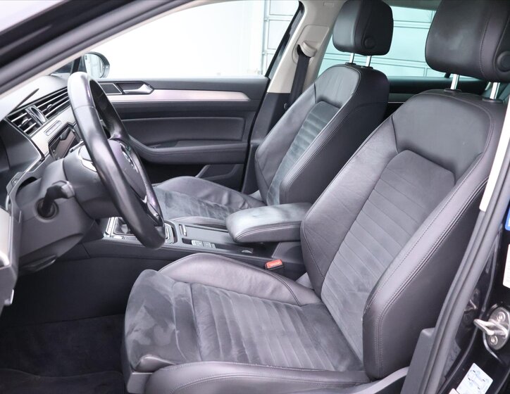 Volkswagen Passat Kombi 2,0 l 110 kw