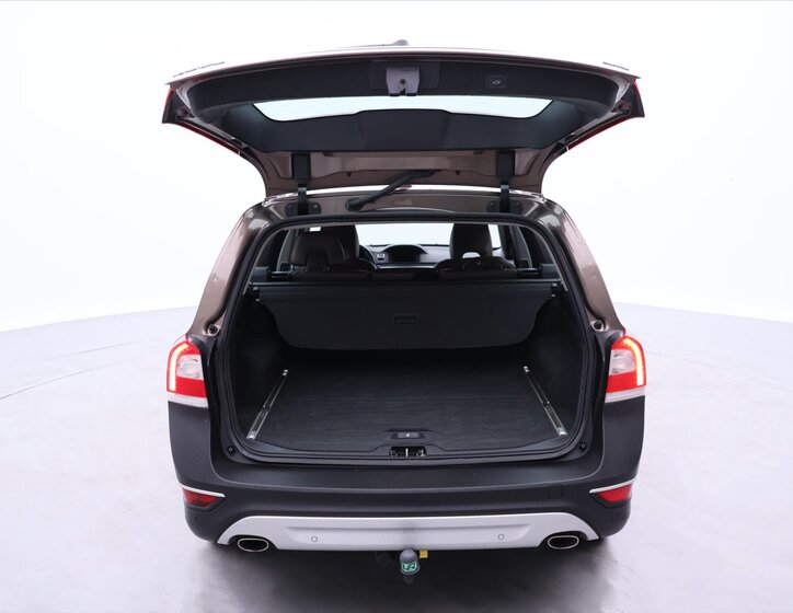 Volvo XC70 Kombi 2,4 l 133 kw