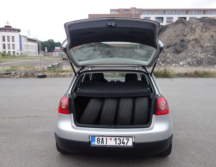 Volkswagen Golf 15