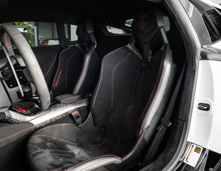 Lamborghini Huracán 7