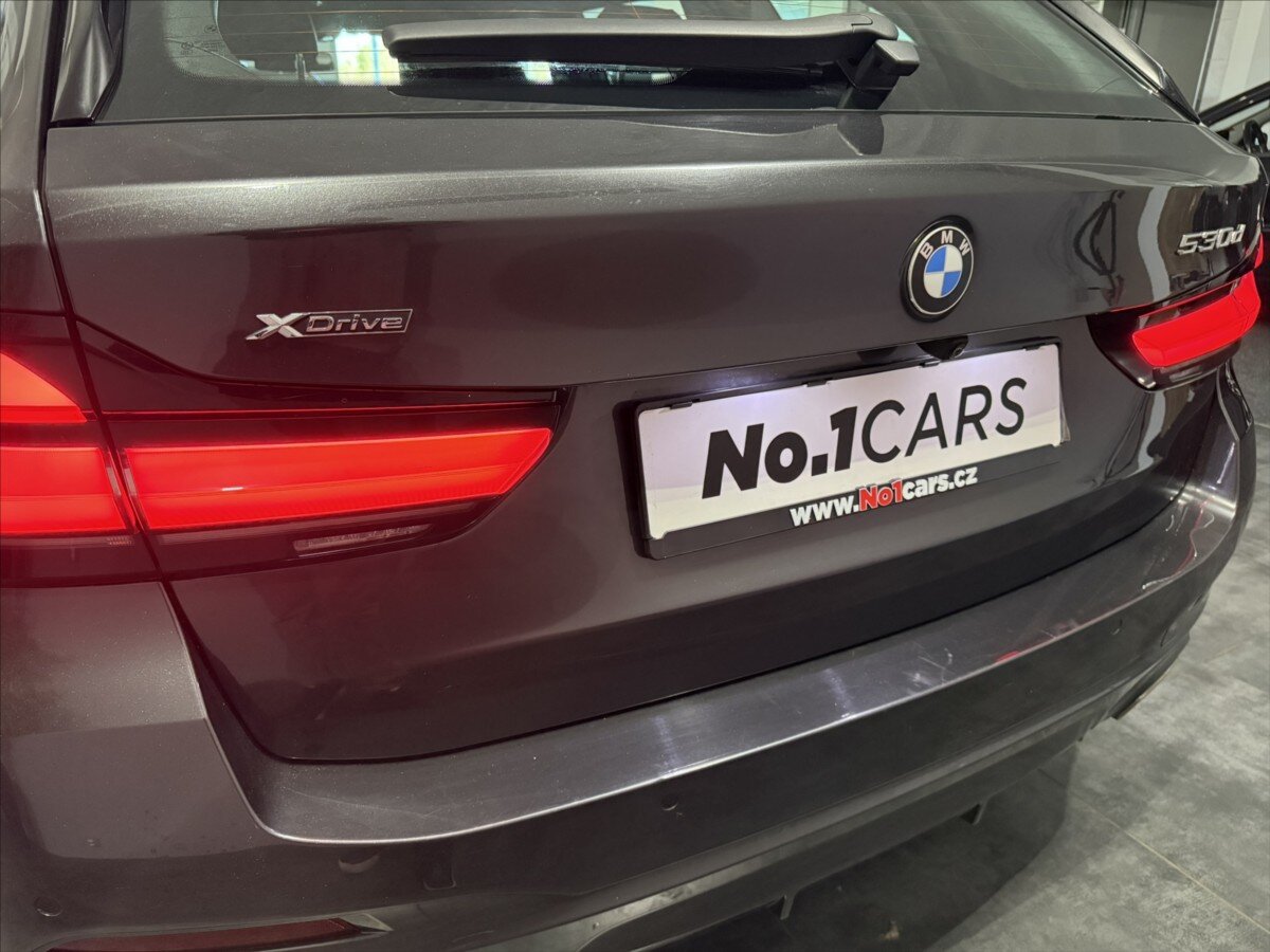 BMW Řada 5 Kombi 3,0 l 210 kw