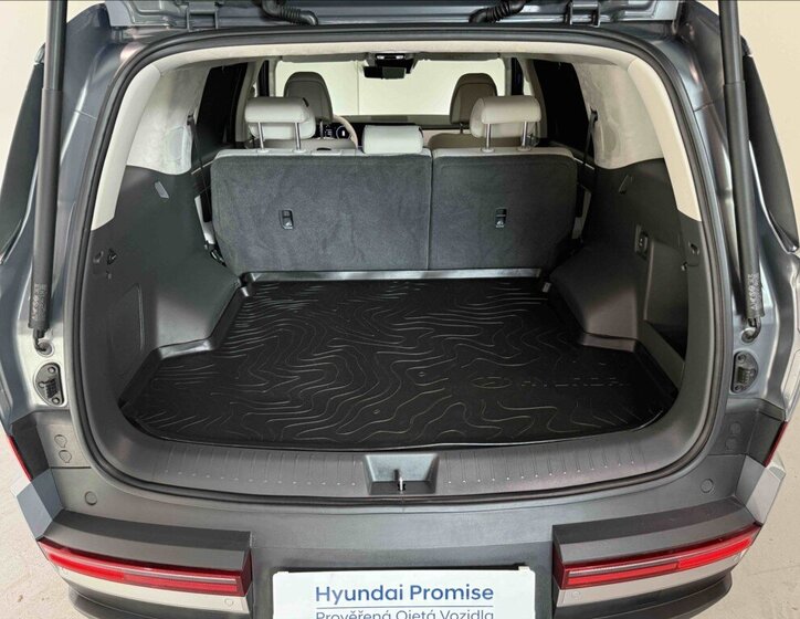 Hyundai Santa Fe SUV 1,6 l 158 kw