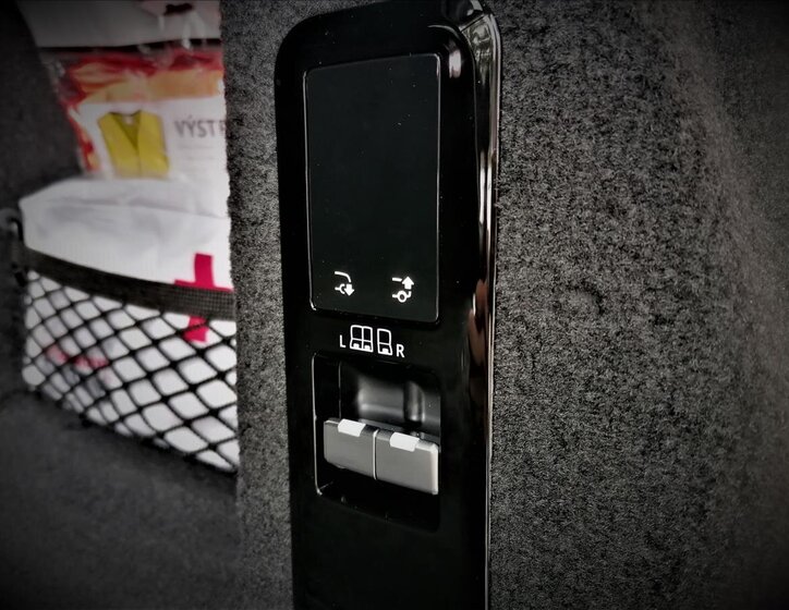 Land Rover Range Rover Sport SUV / Terénní 3,0 l 183 kw