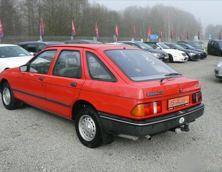 Ford Sierra Hatchback 1,6 l 55 kw