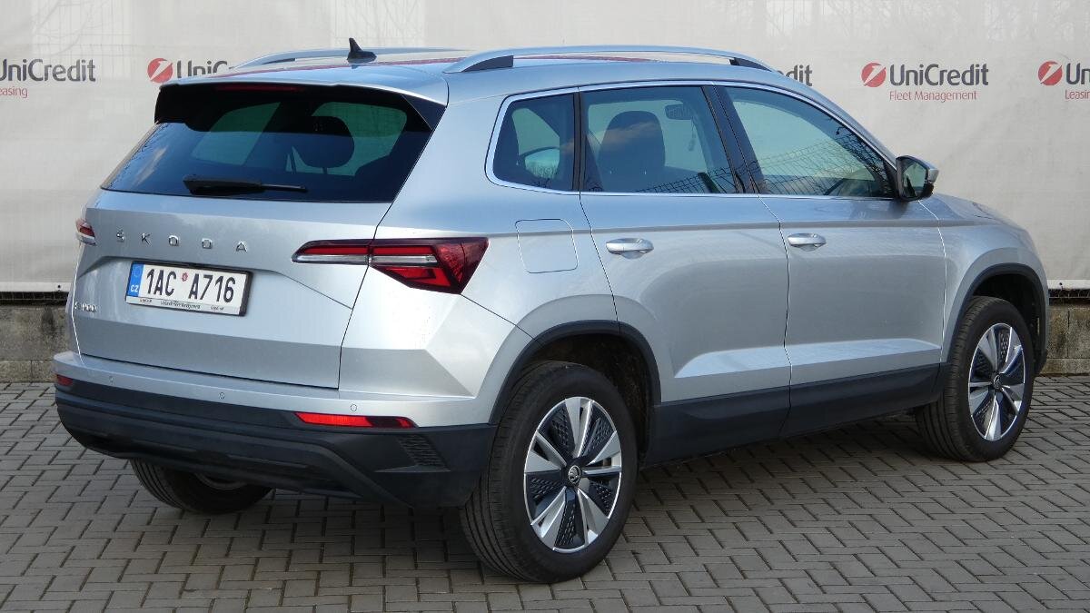 Škoda Karoq SUV / Terénní 1,5 l 110 kw