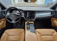 Volvo V90 9