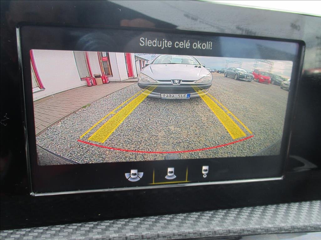 Mercedes-Benz CLA Kombi 1,5 l 85 kw