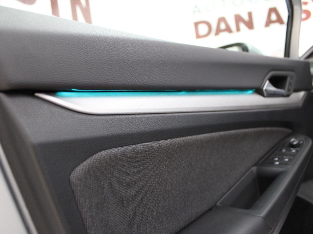 Volkswagen Golf Kombi 1,5 l 110 kw