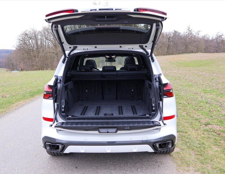 BMW X5 SUV / Terénní 3,0 l 259 kw