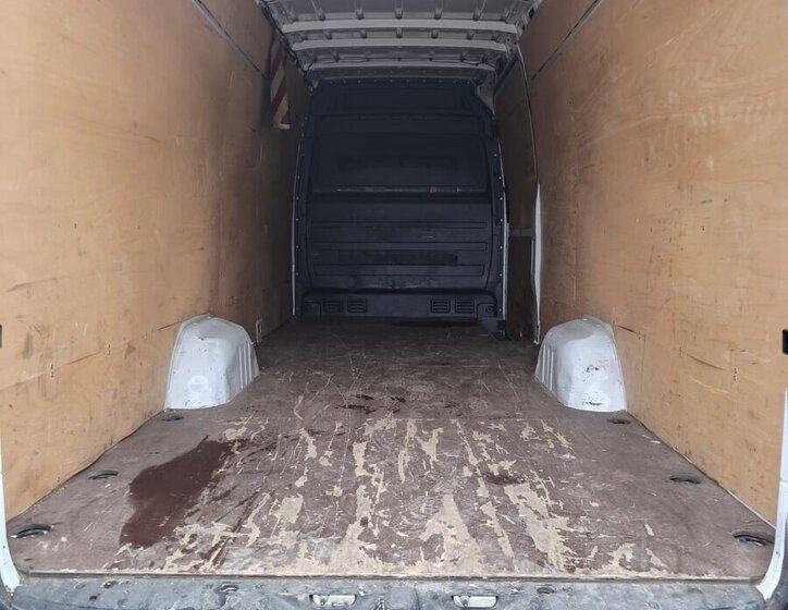 Mercedes-Benz Sprinter 8