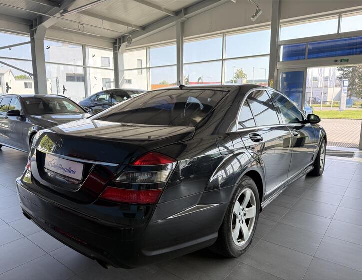 Mercedes-Benz Třídy S 6