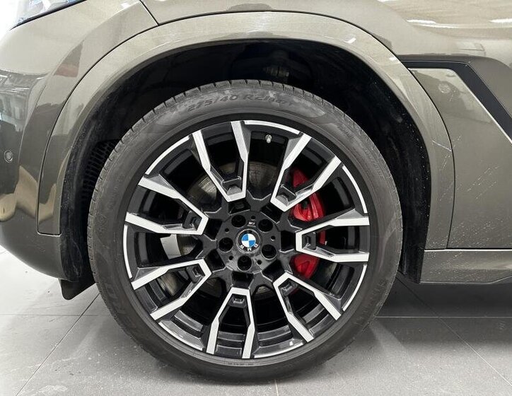 BMW X6 SUV / Terénní 3,0 l 210 kw