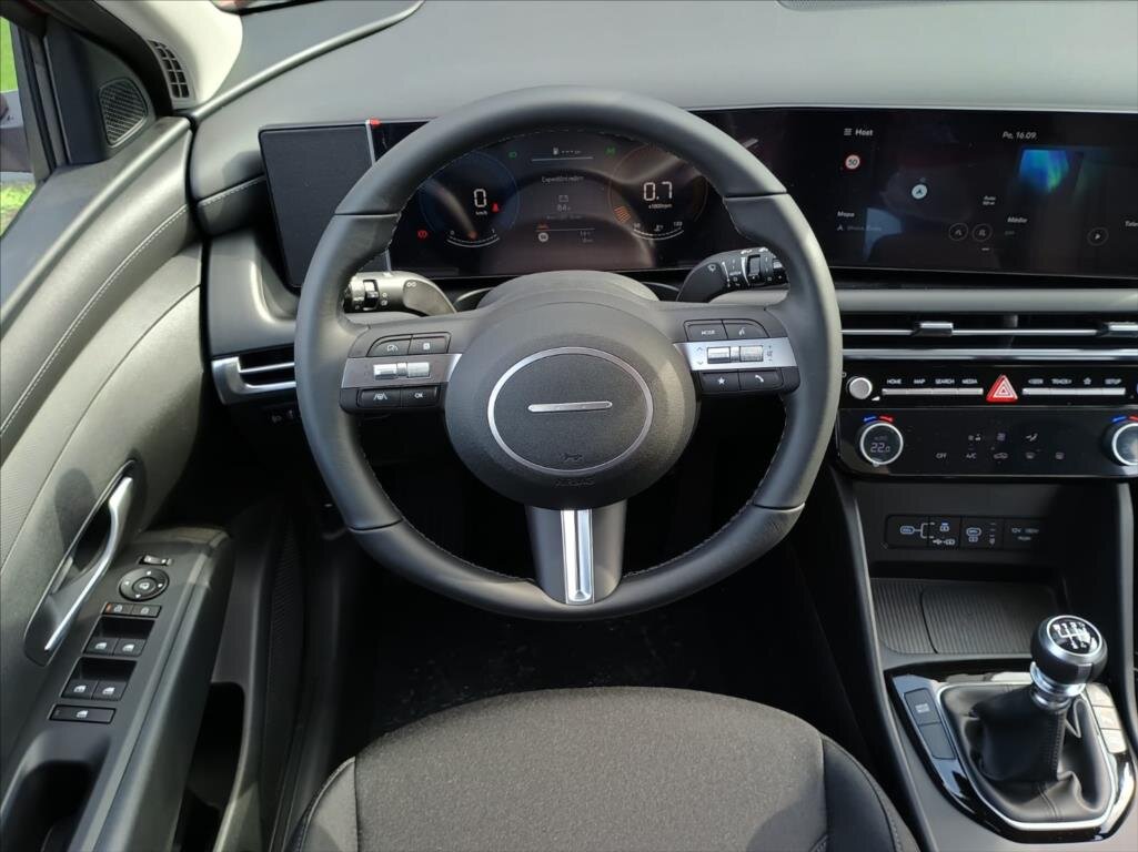 Hyundai Tucson SUV 1,6 l 110 kw