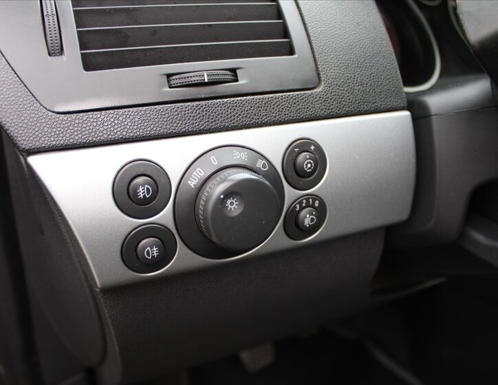 Opel Astra Kombi 1,6 l 85 kw