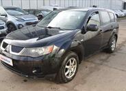 Mitsubishi Outlander 1