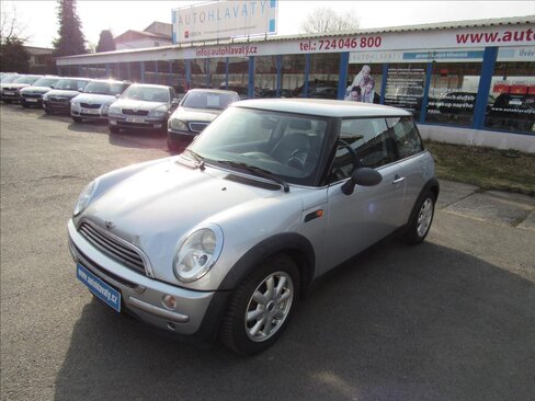 Mini Cooper Hatchback 1,6 l 66 kw