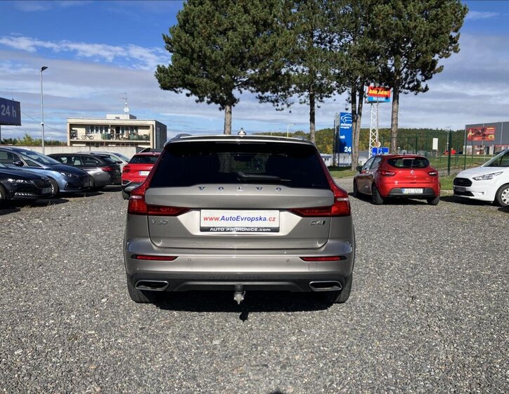 Volvo V60 Kombi 2,0 l 140 kw