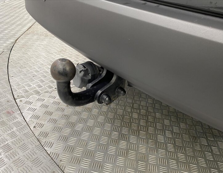 Toyota RAV4 SUV 2,0 l 112 kw