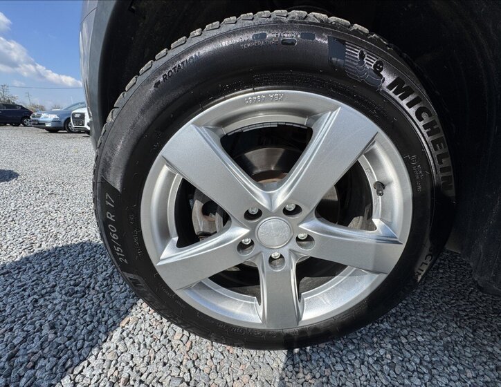 Nissan Qashqai SUV / Terénní 1,6 l 84 kw