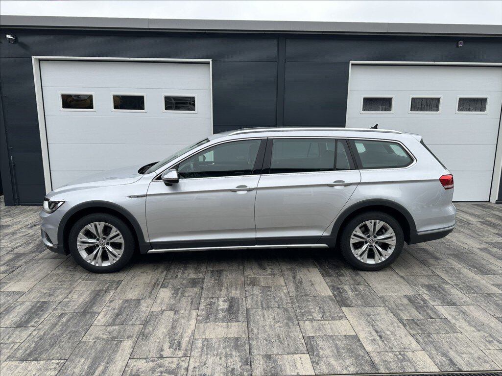 Volkswagen Passat Kombi 2,0 l 140 kw