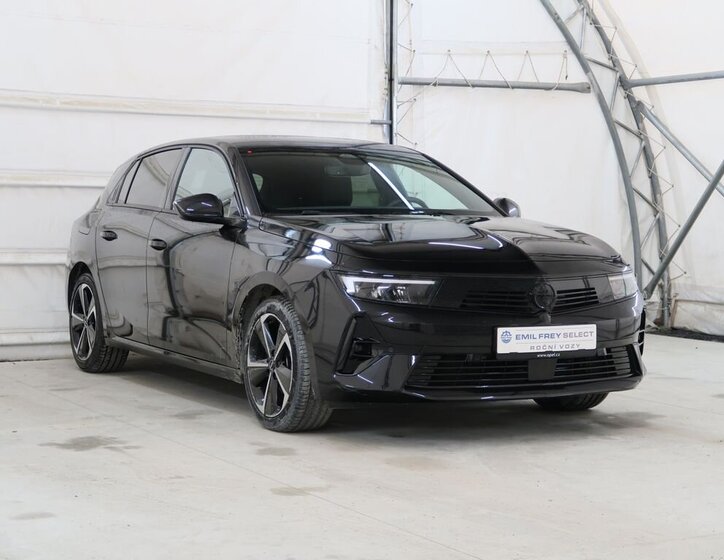 Opel Astra Hatchback 1,2 l 96 kw