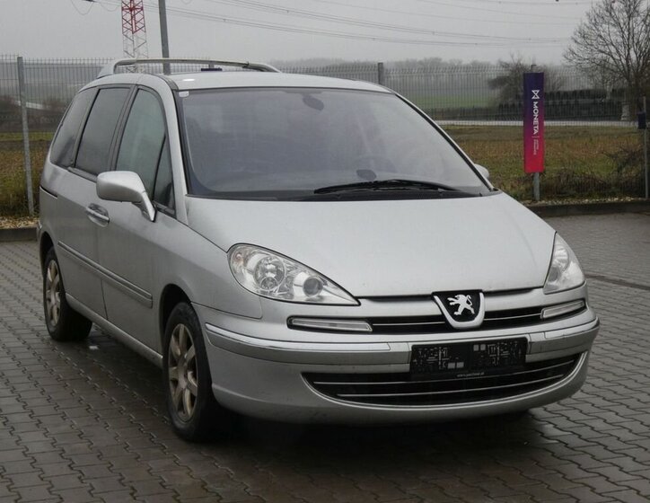 Peugeot 807 14