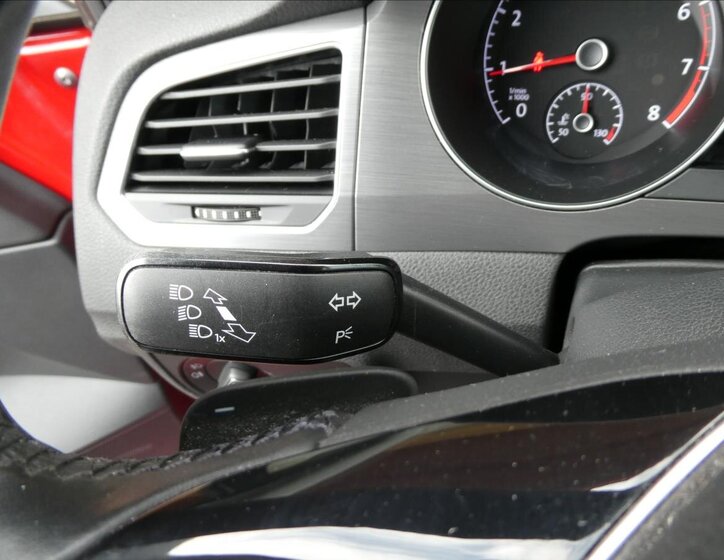 Volkswagen Golf Sportsvan MPV 999,0 85 kw