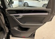 Volkswagen Touareg 43