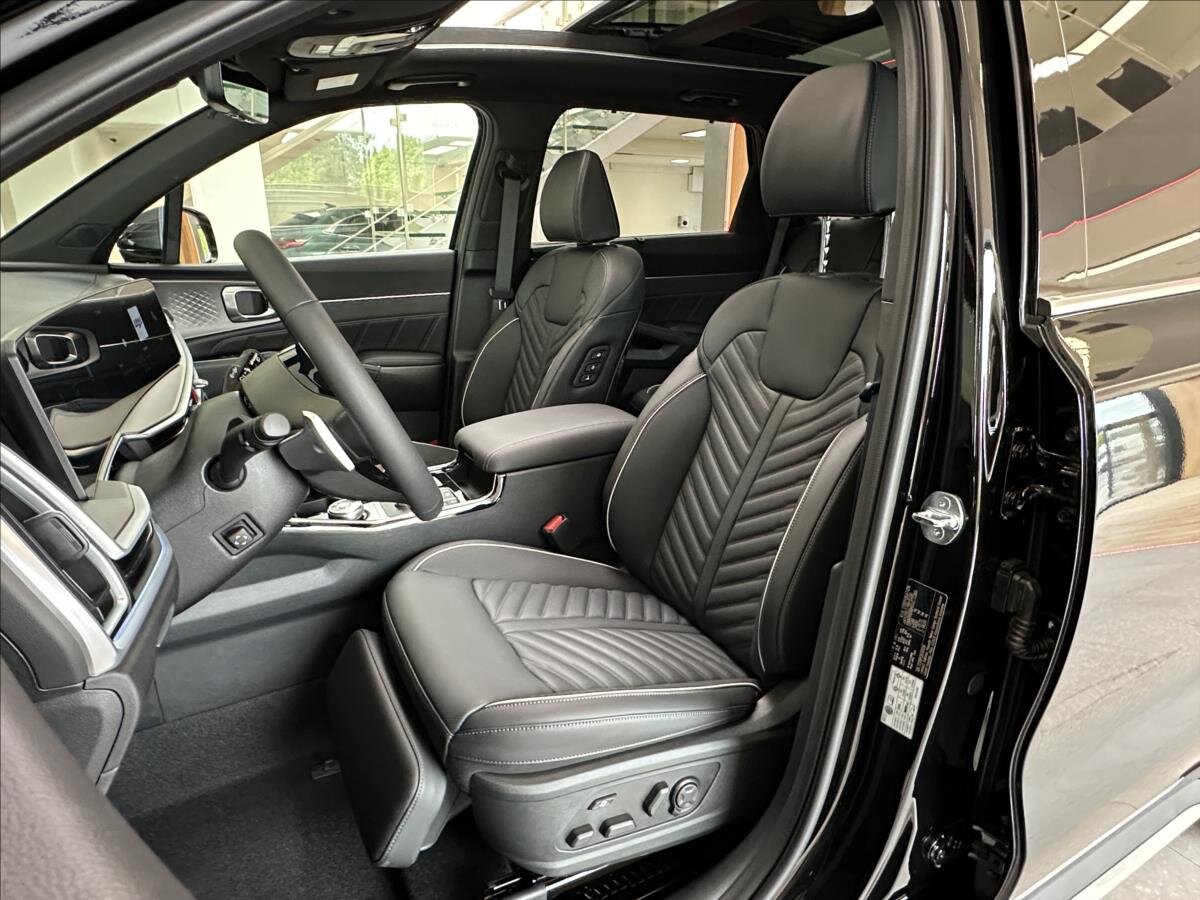 KIA Sorento SUV / Terénní 2,2 l 142 kw