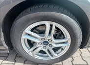 Ford Focus Kombi 999,0 92 kw