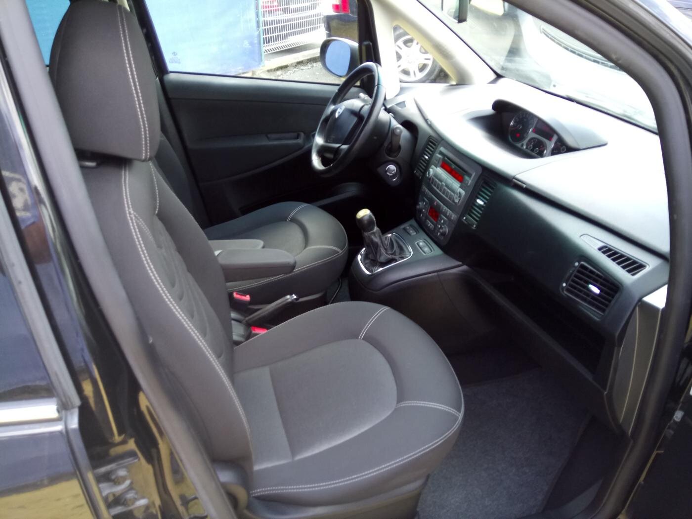 Lancia Musa MPV 1,2 l 70 kw