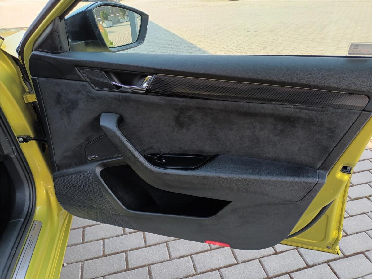 Škoda Superb Kombi 2,0 l 140 kw