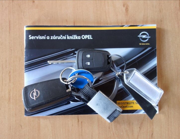 Opel Meriva MPV 1,4 l 74 kw