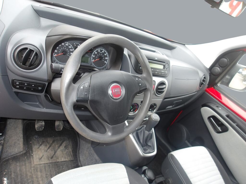 Peugeot Bipper Tepee Hatchback 1,4 l 54 kw